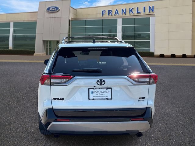 Used 2025 Toyota RAV4 XSE w/ Weather Package AWD/4WD image 6