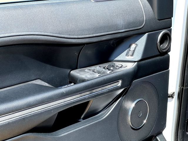 Certified 2021 Ford Expedition XLT RWD image 9