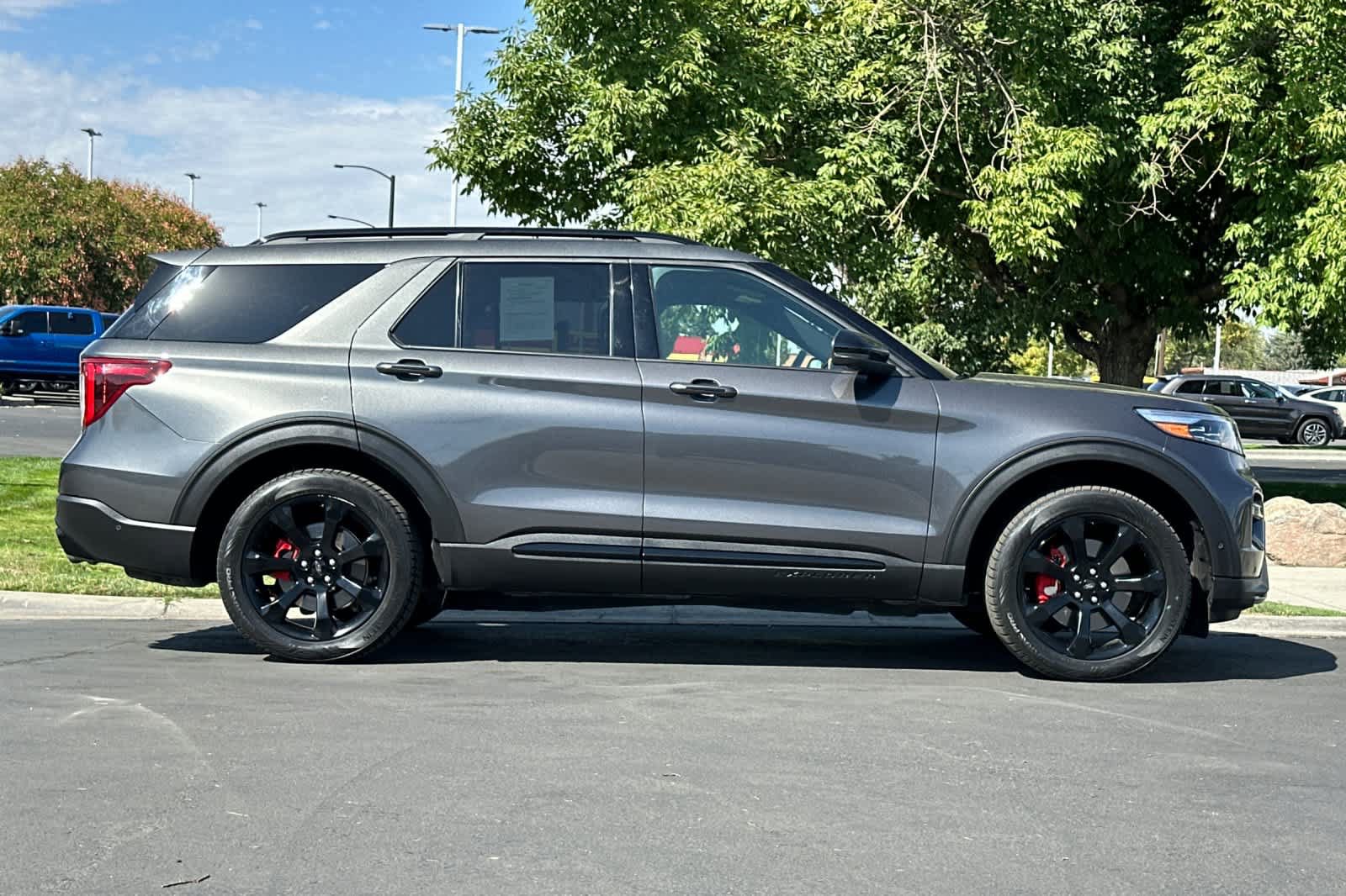 Certified 2020 Ford Explorer ST w/ ST Street Pack AWD/4WD image 8