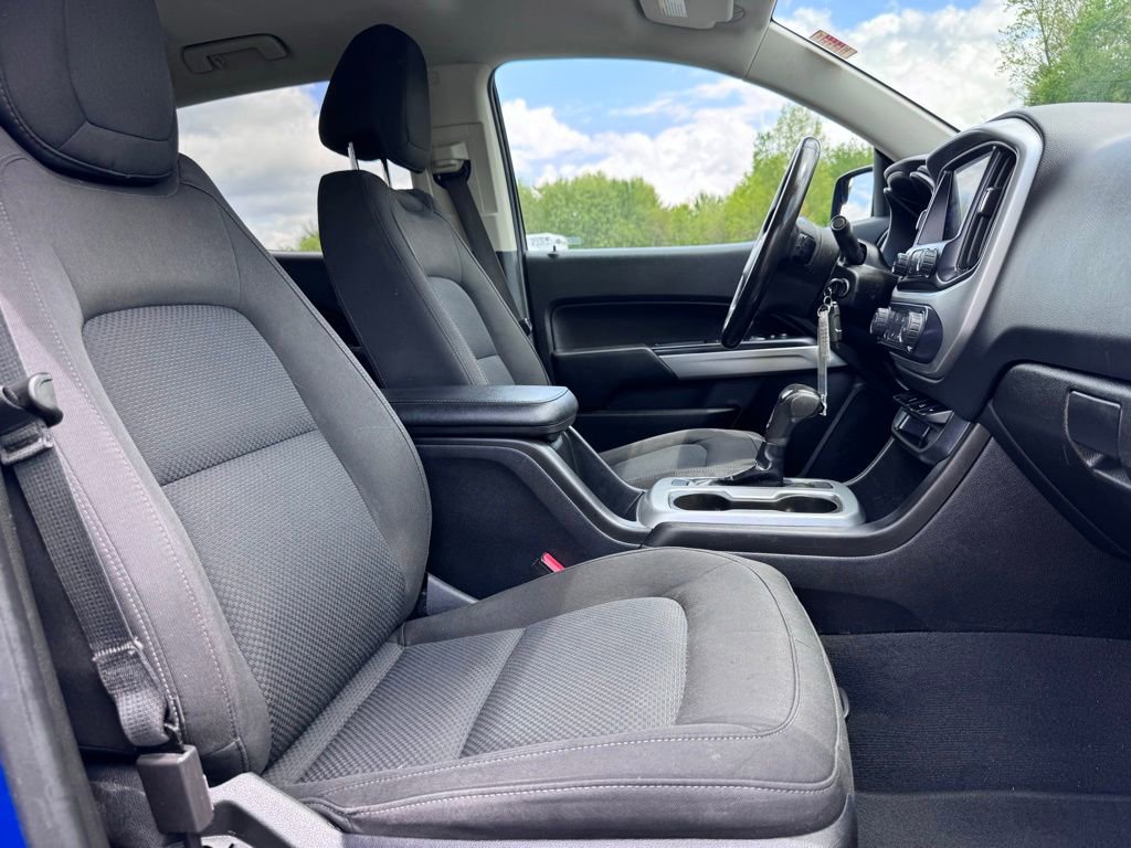 Used 2019 Chevrolet Colorado LT w/ LT Convenience Package AWD/4WD image 17