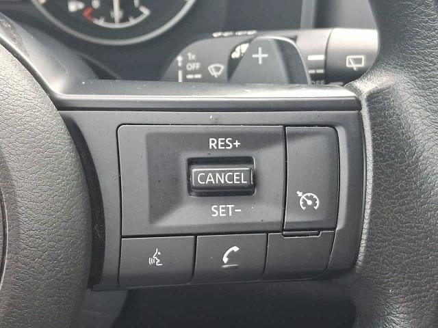 Used 2024 Nissan Rogue S FWD image 24