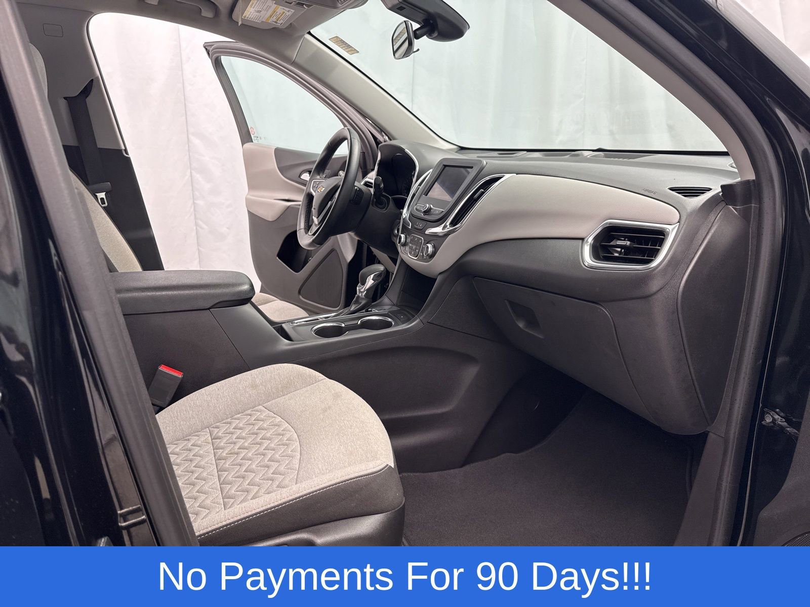 Used 2024 Chevrolet Equinox LT FWD image 29