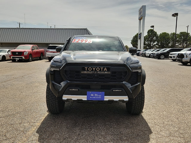 Used 2024 Toyota Tacoma 4x4 Double Cab Hybrid image 2