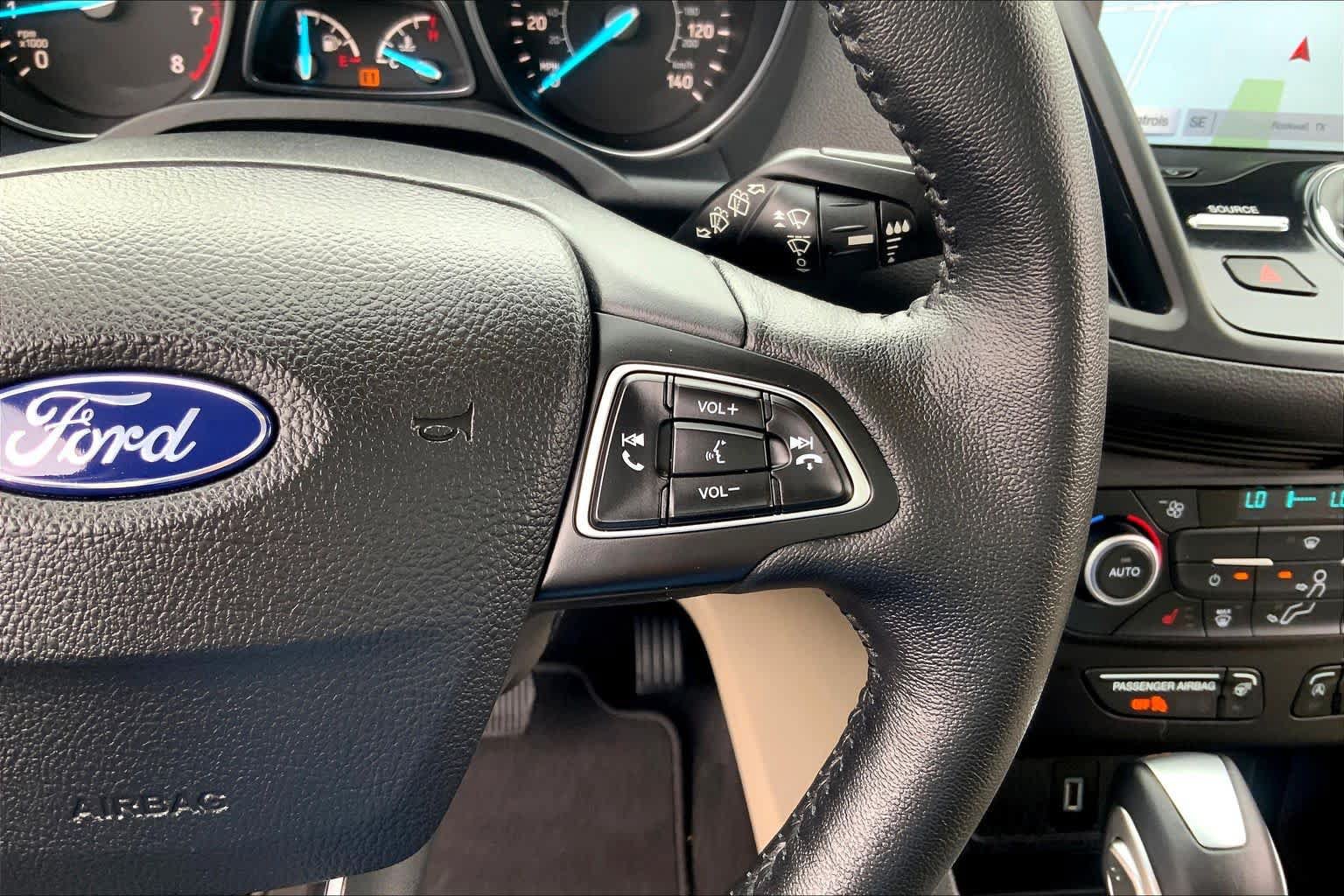 Certified 2018 Ford Escape SE w/ Ford Safe & Smart Package AWD/4WD image 21