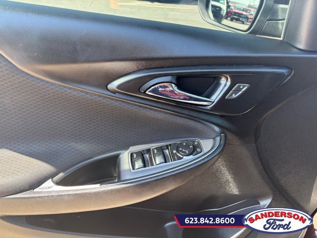 Used 2021 Chevrolet Malibu LT FWD image 11