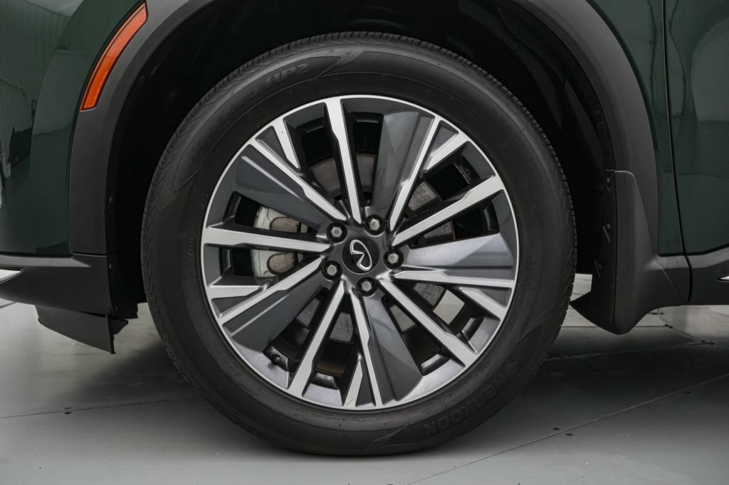 Used 2026 INFINITI QX60 Luxe w/ Cargo Package FWD image 10