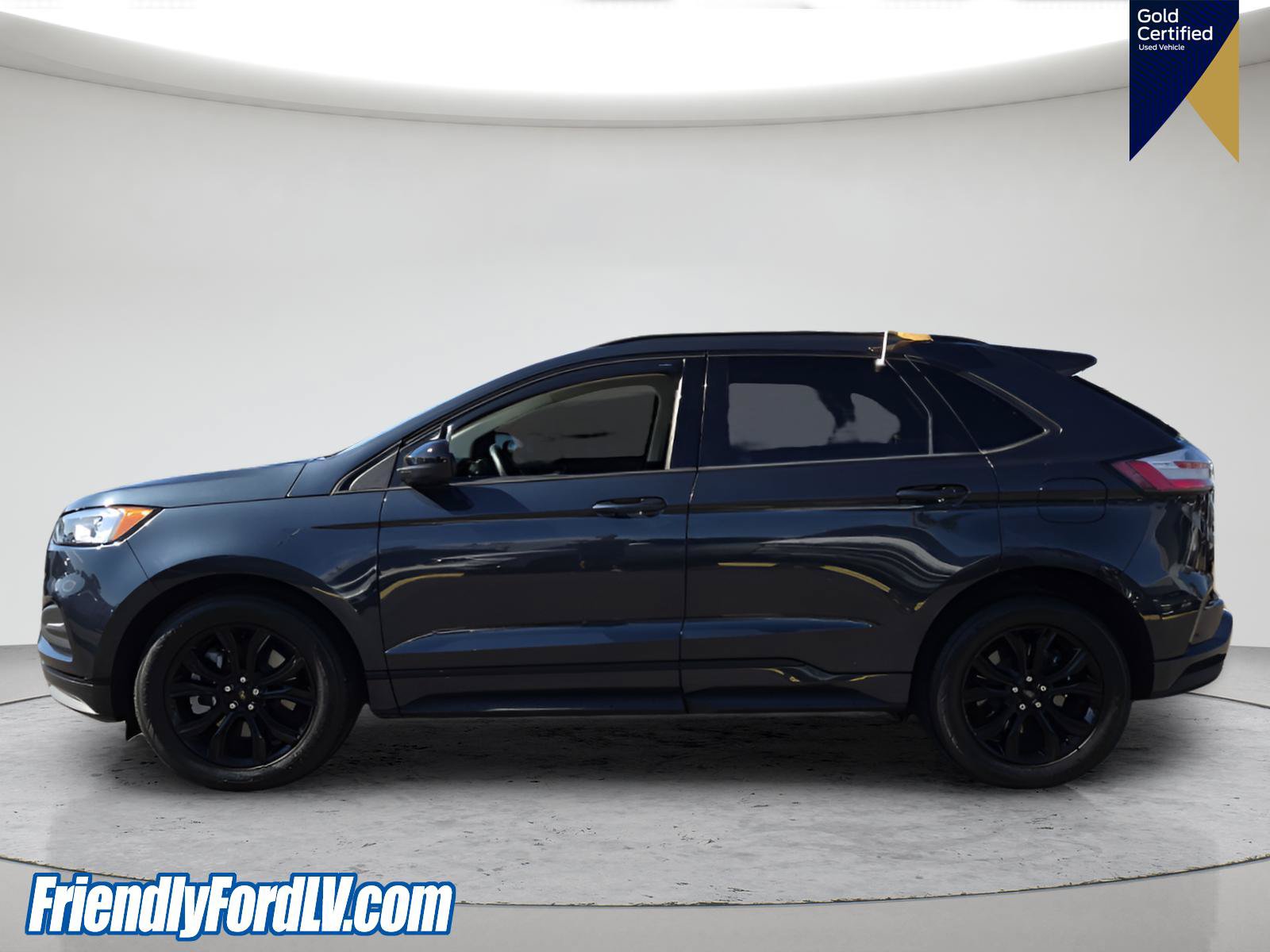 Certified 2023 Ford Edge SE w/ Black Appearance Package AWD/4WD image 3