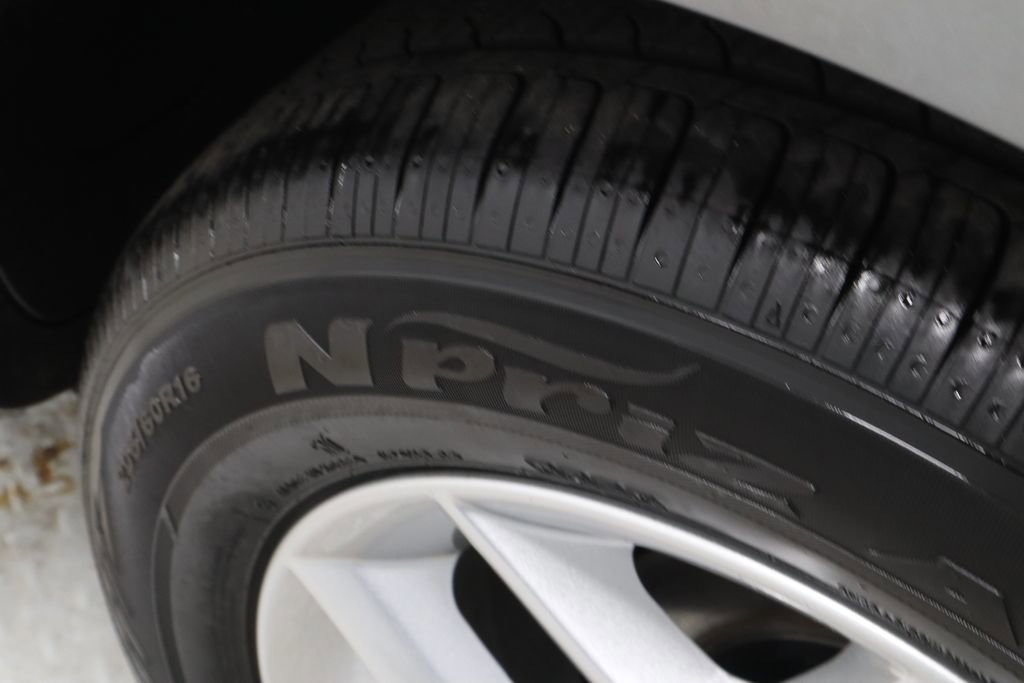 Used 2025 Kia Soul LX w/ LX Technology Package image 19