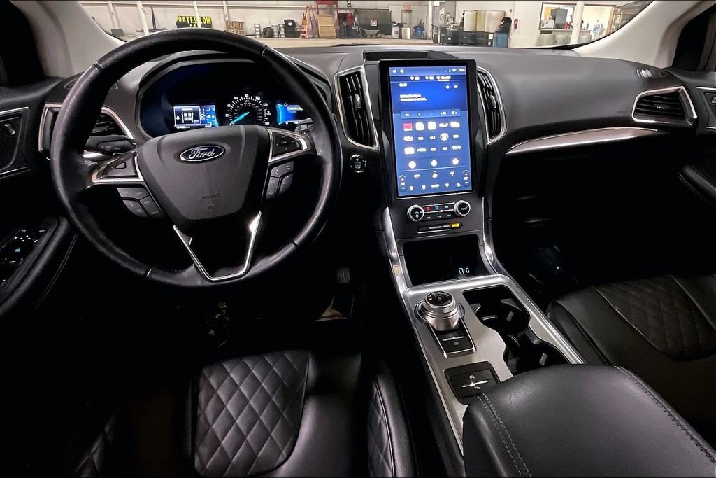 Certified 2023 Ford Edge Titanium w/ Class II Trailer Tow Package AWD/4WD image 14