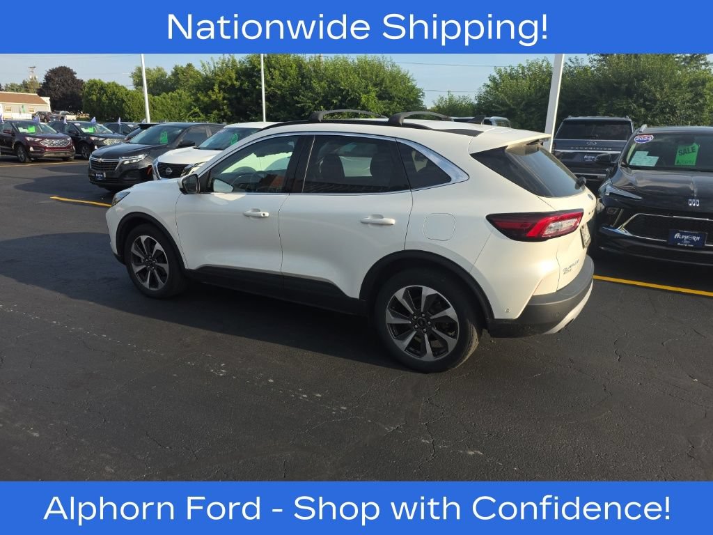Certified 2023 Ford Escape Platinum w/ Premium Technology Package AWD/4WD image 4