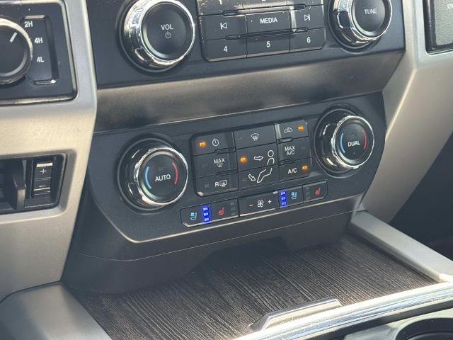 Certified 2020 Ford F250 Lariat w/ Lariat Value Package AWD/4WD image 15