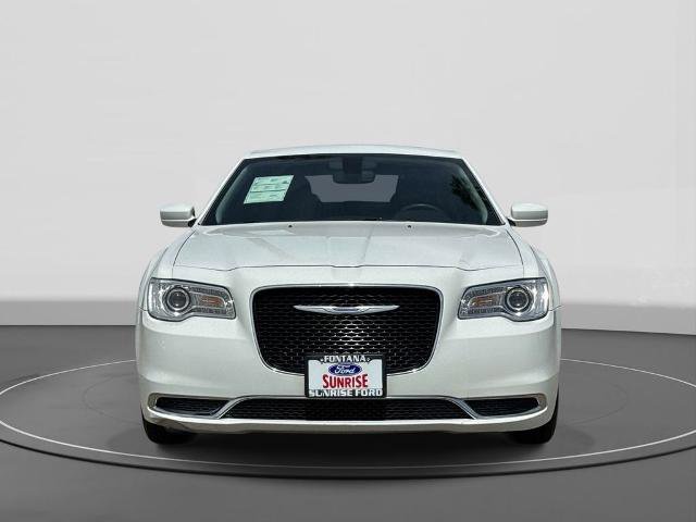 Used 2023 Chrysler 300 Touring image 6