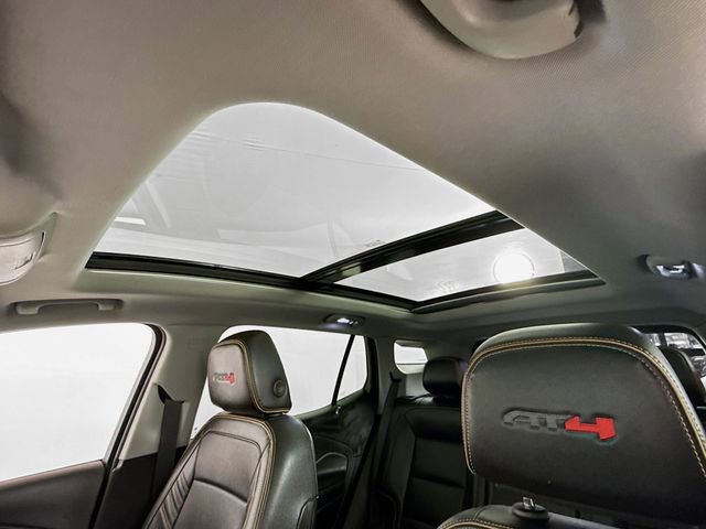 Used 2024 GMC Terrain AT4 image 21