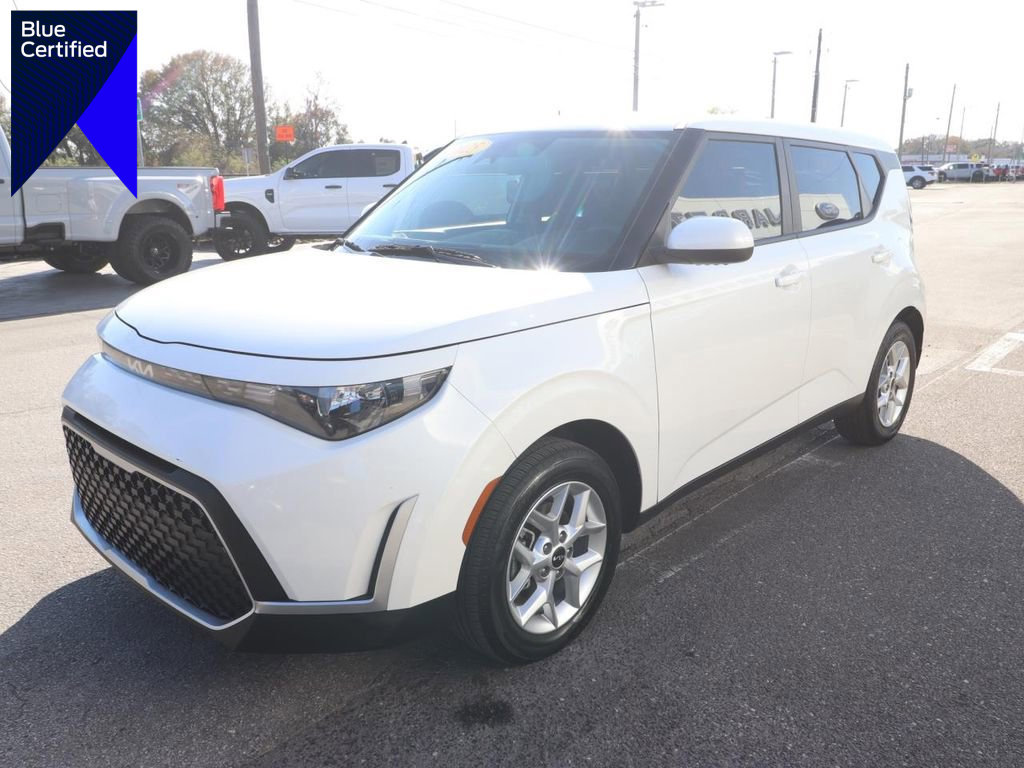 Used 2025 Kia Soul LX w/ LX Technology Package