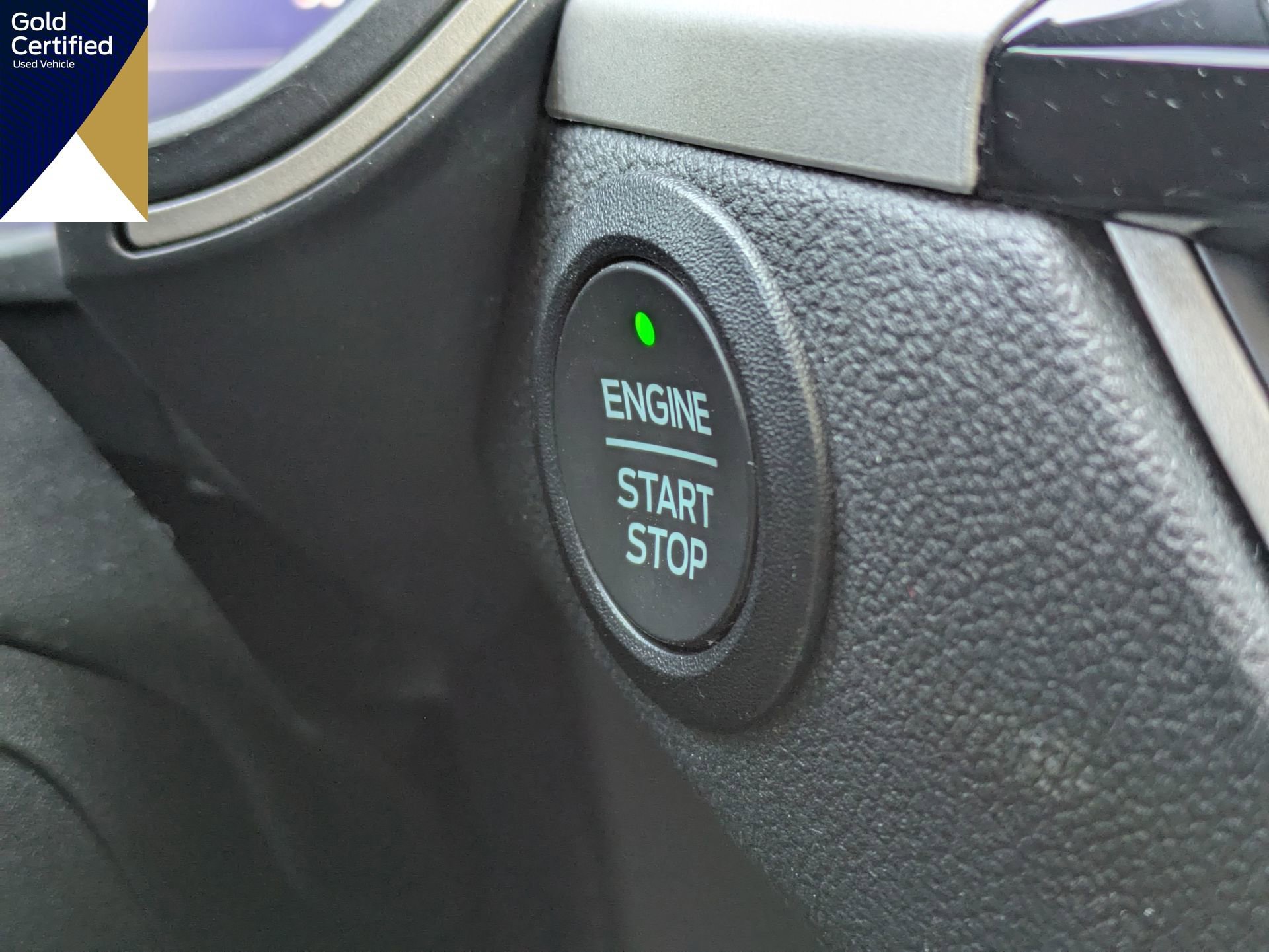 Certified 2022 Ford Escape SEL w/ Technology Package image 35