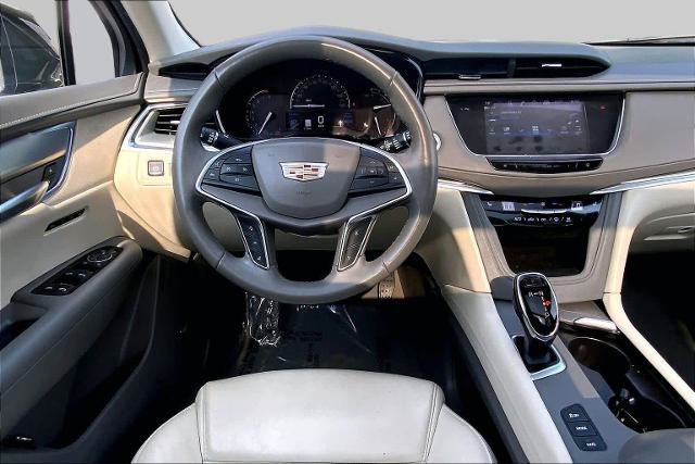 Used 2018 Cadillac XT5 Luxury w/ Driver Awareness Package AWD/4WD image 6