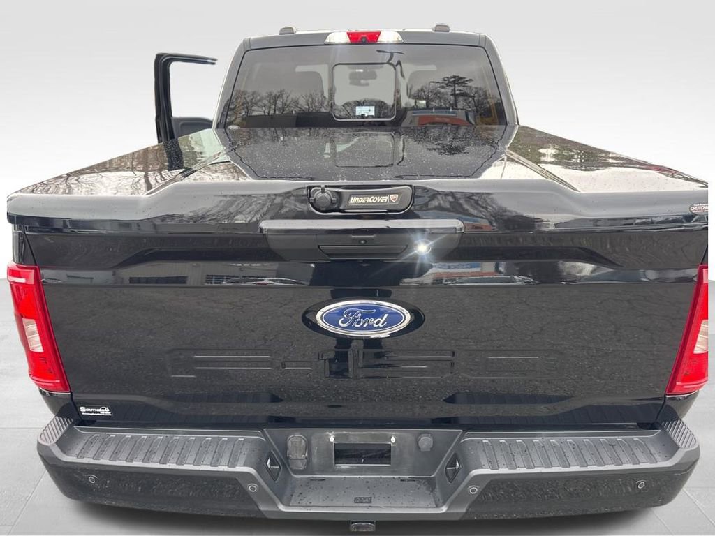 Certified 2022 Ford F150 XLT w/ Equipment Group 301A Mid image 28