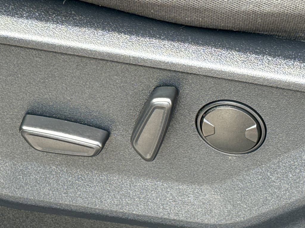 Certified 2023 Ford F150 XLT w/ Equipment Group 302A High image 27