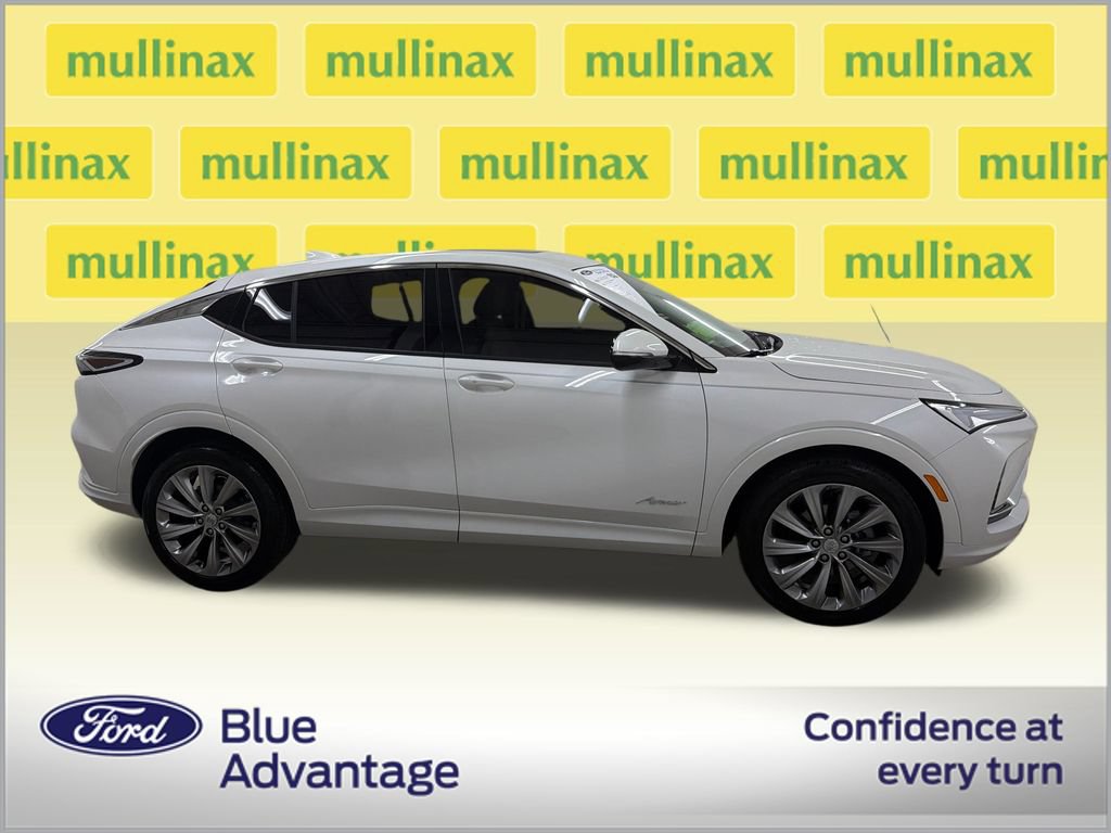 Used 2025 Buick Envista Avenir FWD video 2