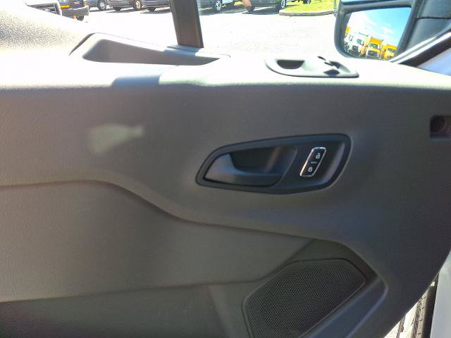 Certified 2025 Ford Transit 250 Low Roof w/ Exterior Upgrade Package RWD image 11
