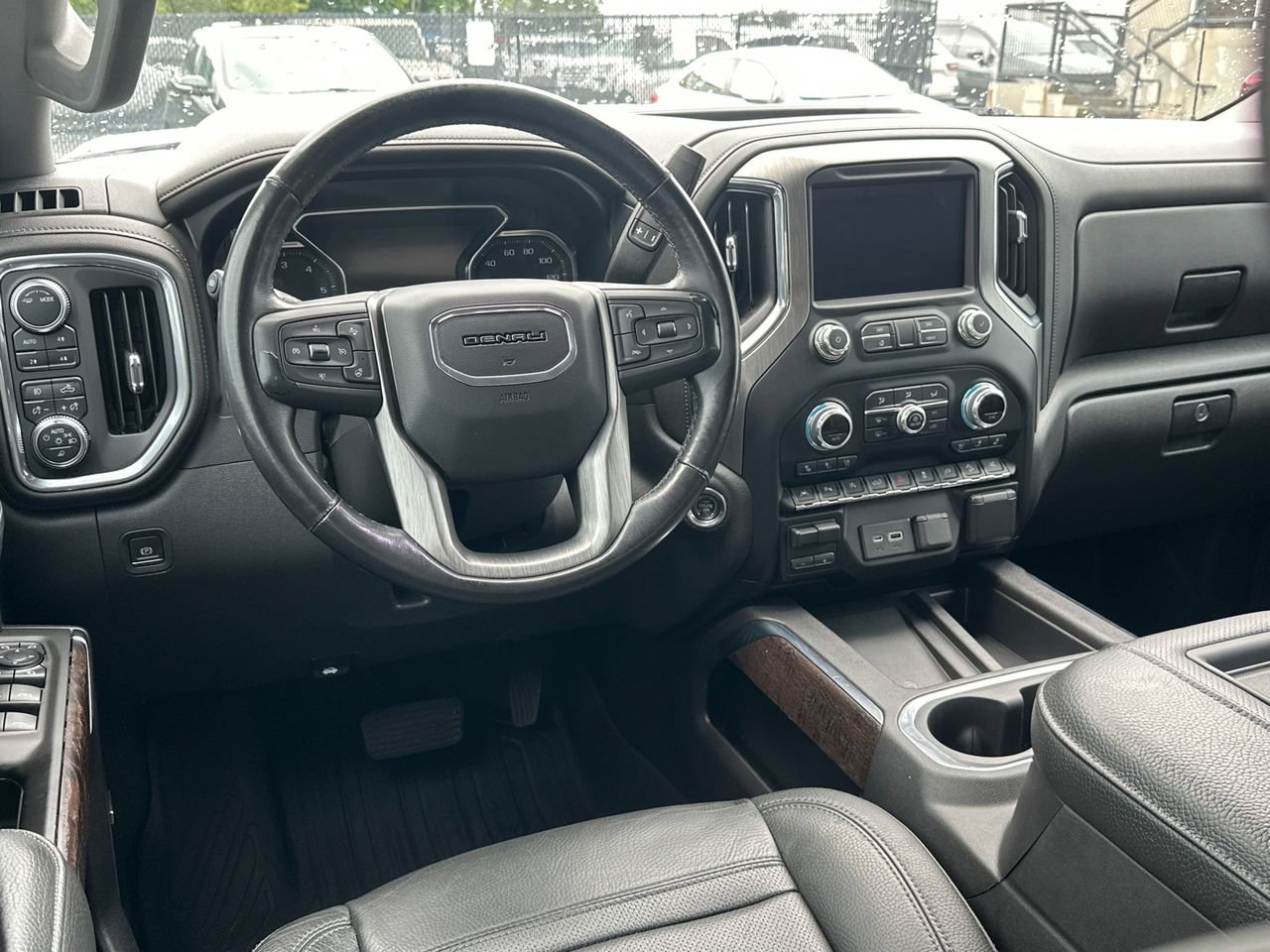 Used 2021 GMC Sierra 1500 Denali w/ Denali Ultimate Package AWD/4WD image 25