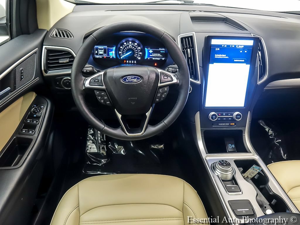 Certified 2024 Ford Edge SEL w/ Convenience Package AWD/4WD image 14