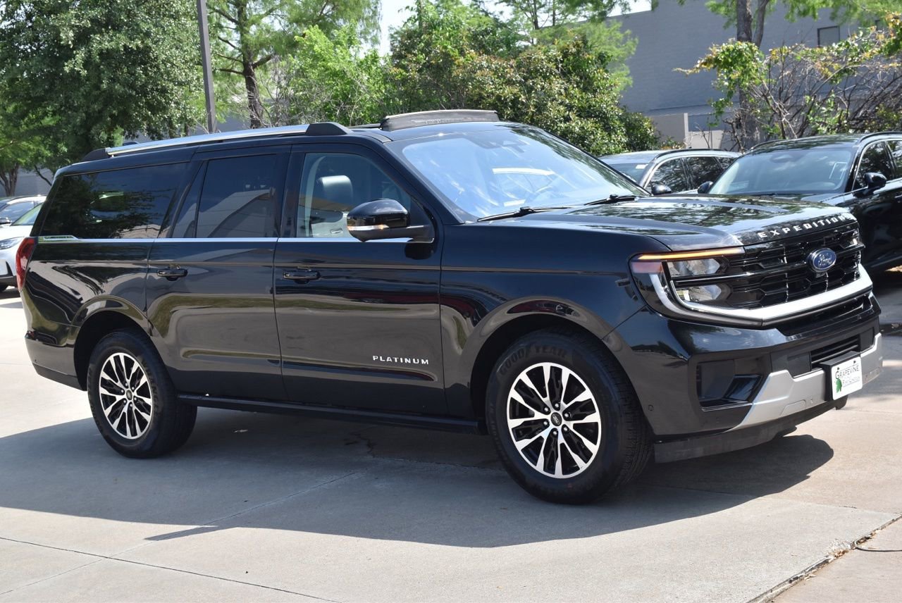 Certified 2025 Ford Expedition Max Platinum AWD/4WD image 5
