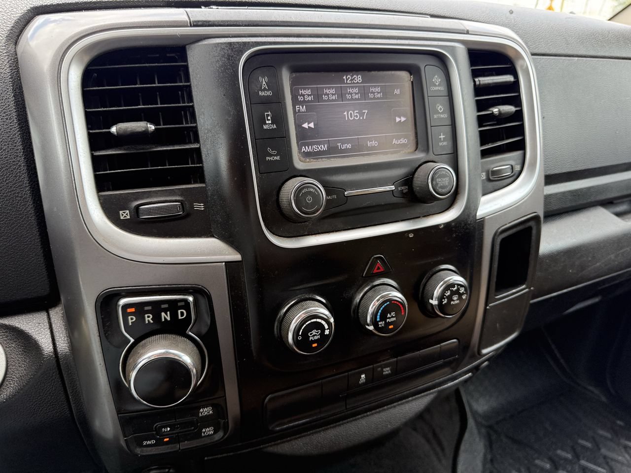 Used 2021 RAM 1500 Classic SLT AWD/4WD image 16