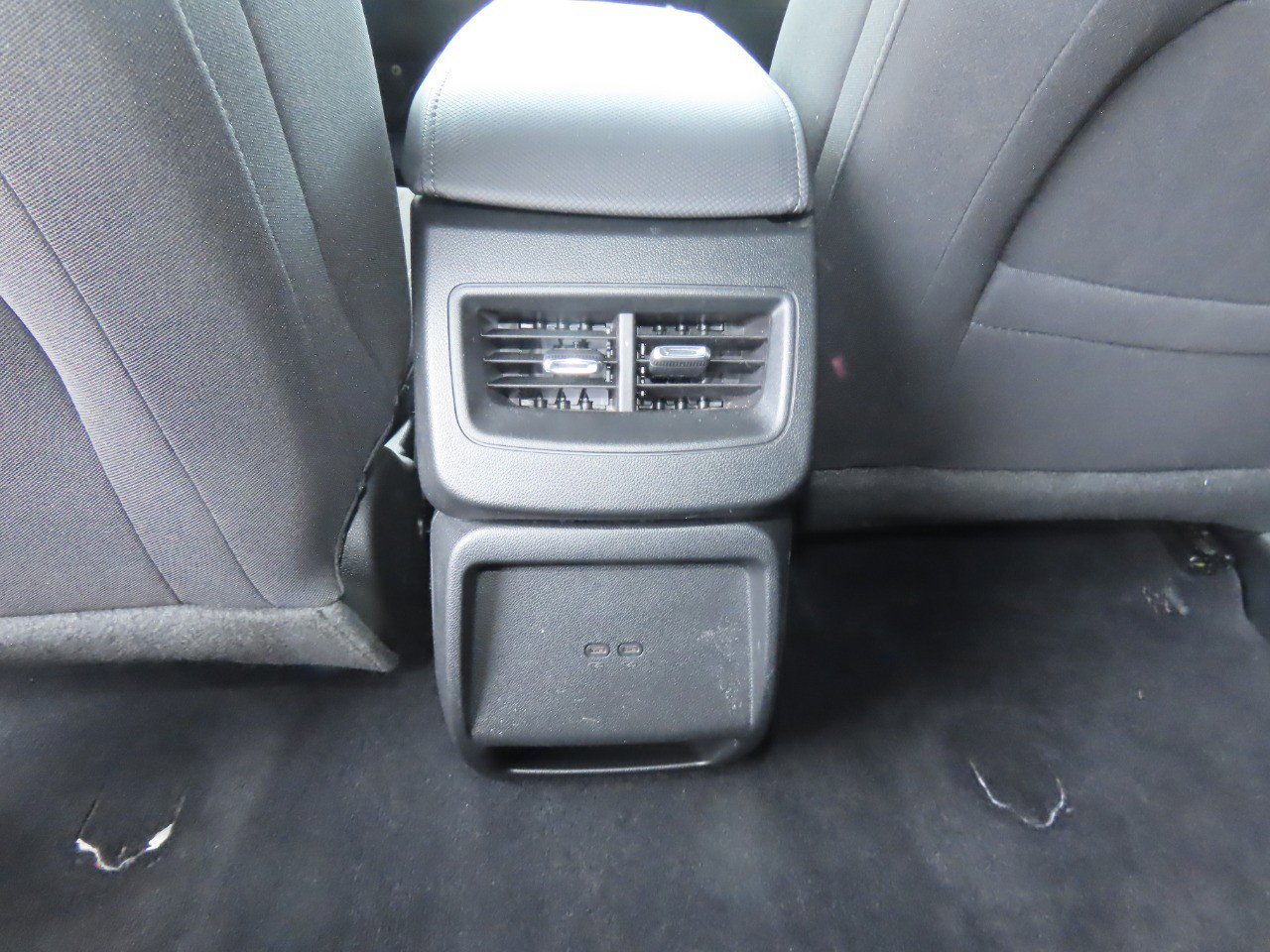 Used 2026 Chevrolet Equinox EV LT w/ Comfort Package FWD image 19