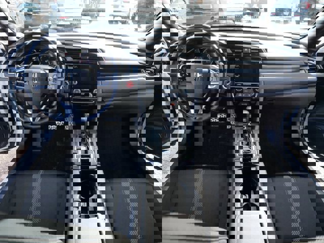 Used 2020 Honda Civic Sport image 21