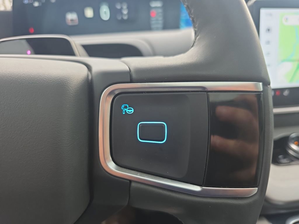 Certified 2025 Ford Expedition Max Active AWD/4WD image 30