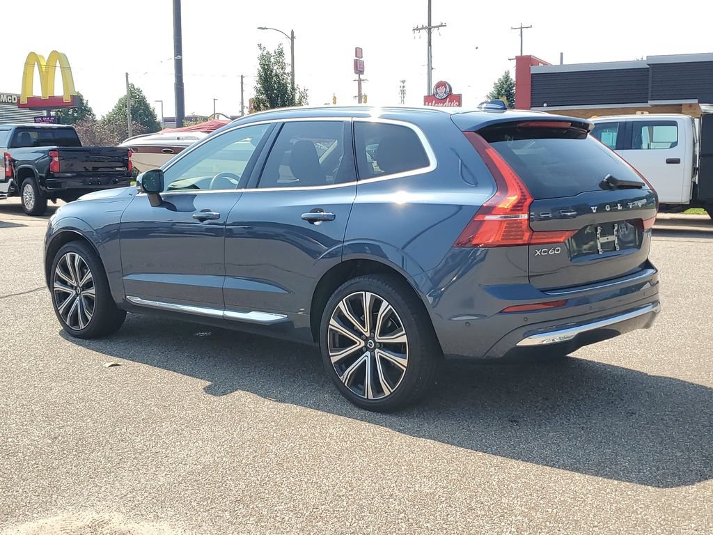 Used 2023 Volvo XC60 B5 Ultimate w/ Climate Package AWD/4WD image 5