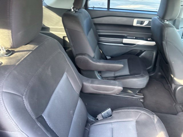 Certified 2023 Ford Explorer XLT RWD image 8