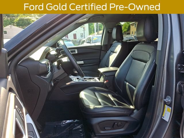Certified 2023 Ford Explorer XLT w/ Equipment Group 202A AWD/4WD image 17