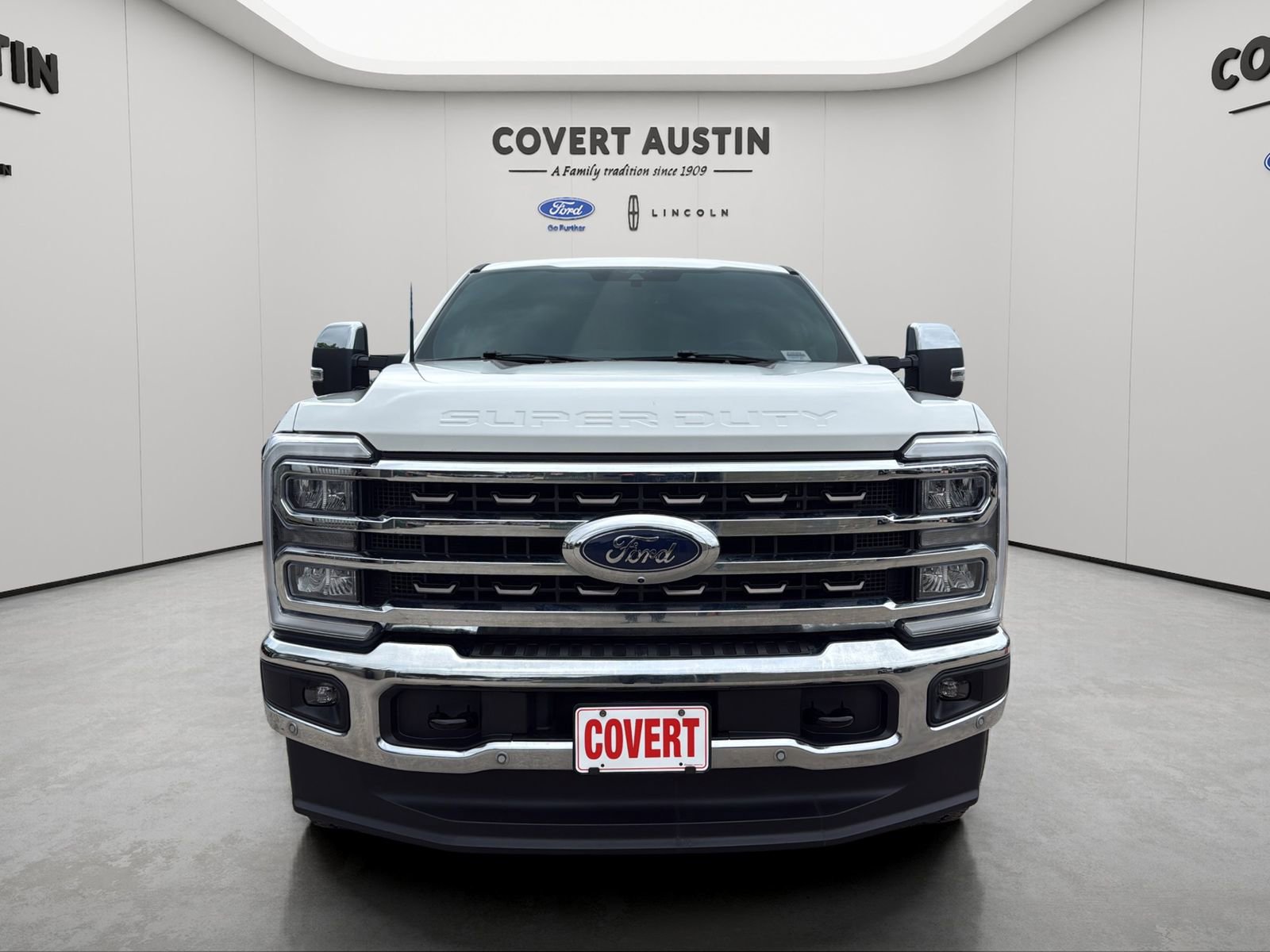 Certified 2025 Ford F250 King Ranch w/ Chrome Package AWD/4WD image 8