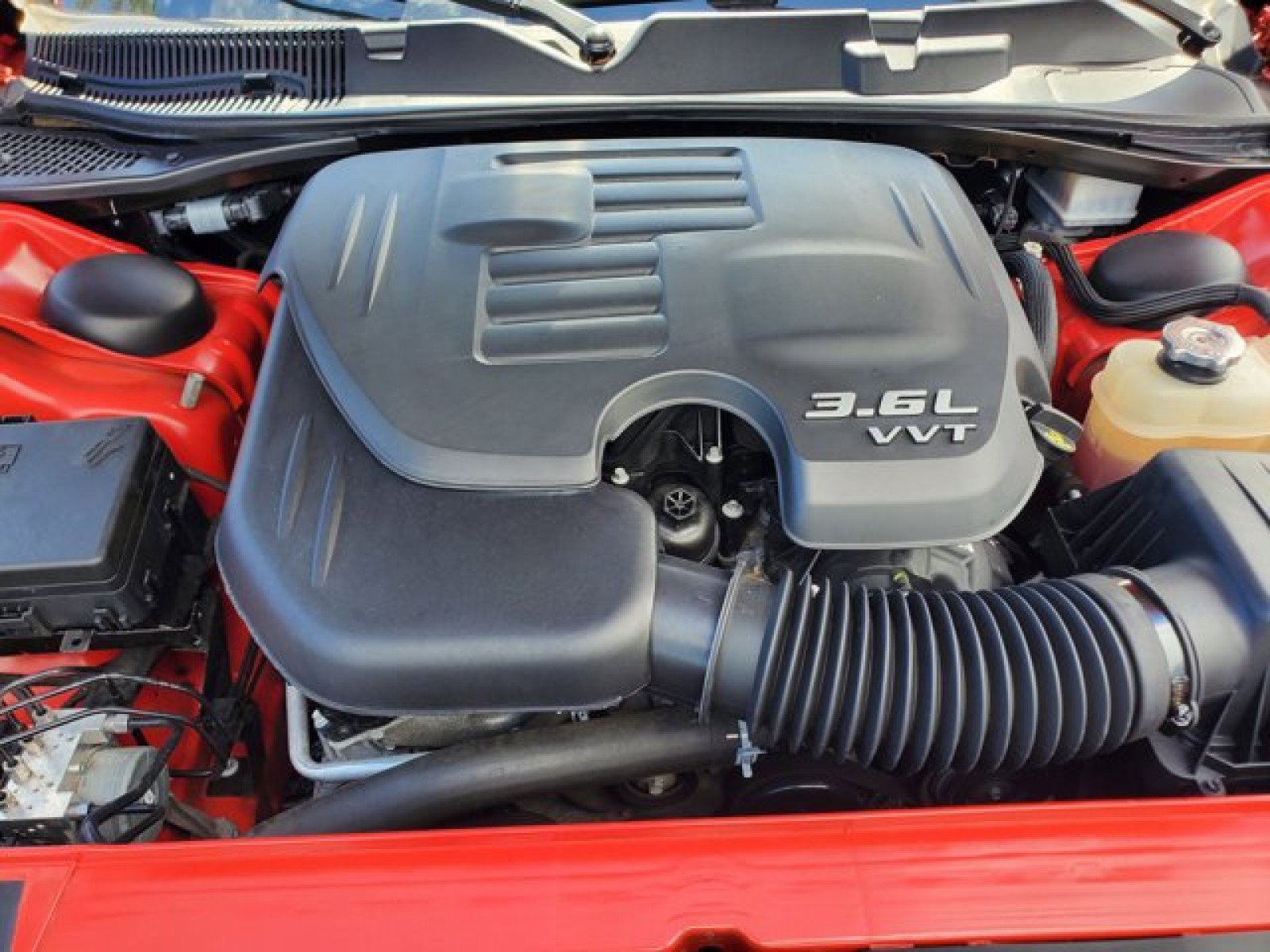 Used 2022 Dodge Challenger GT image 30