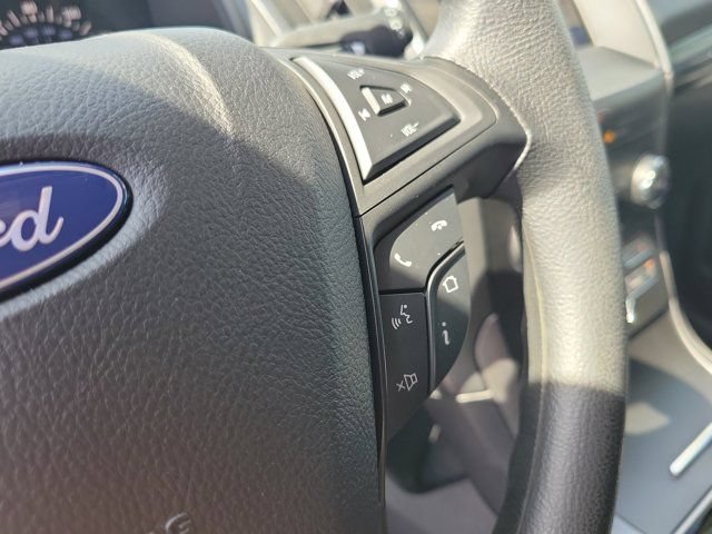 Certified 2020 Ford Edge SE FWD image 25