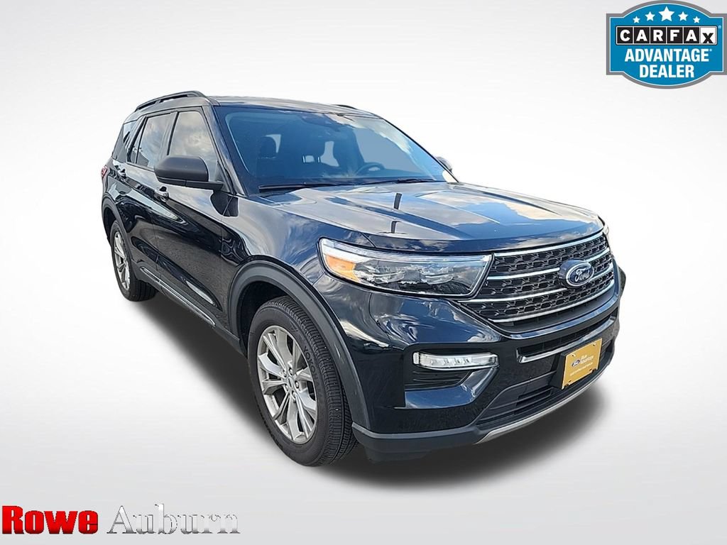Certified 2023 Ford Explorer XLT w/ Equipment Group 202A AWD/4WD image 1