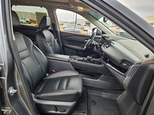 Used 2023 Nissan Rogue SL w/ SL Premium Package image 27