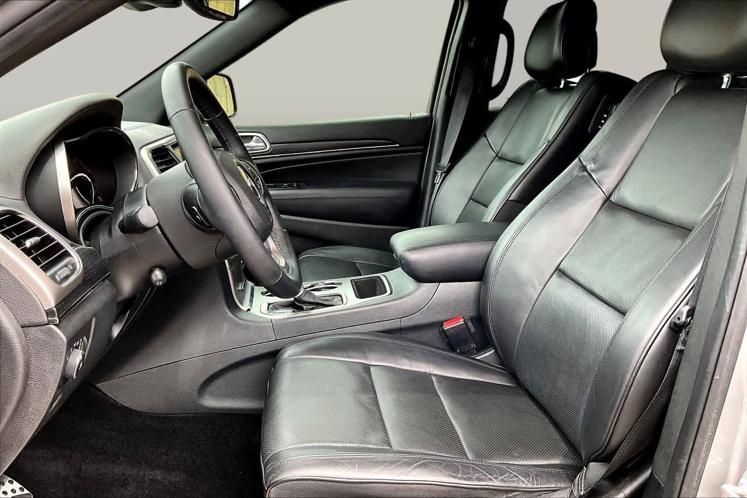 Used 2018 Jeep Grand Cherokee High Altitude RWD image 8