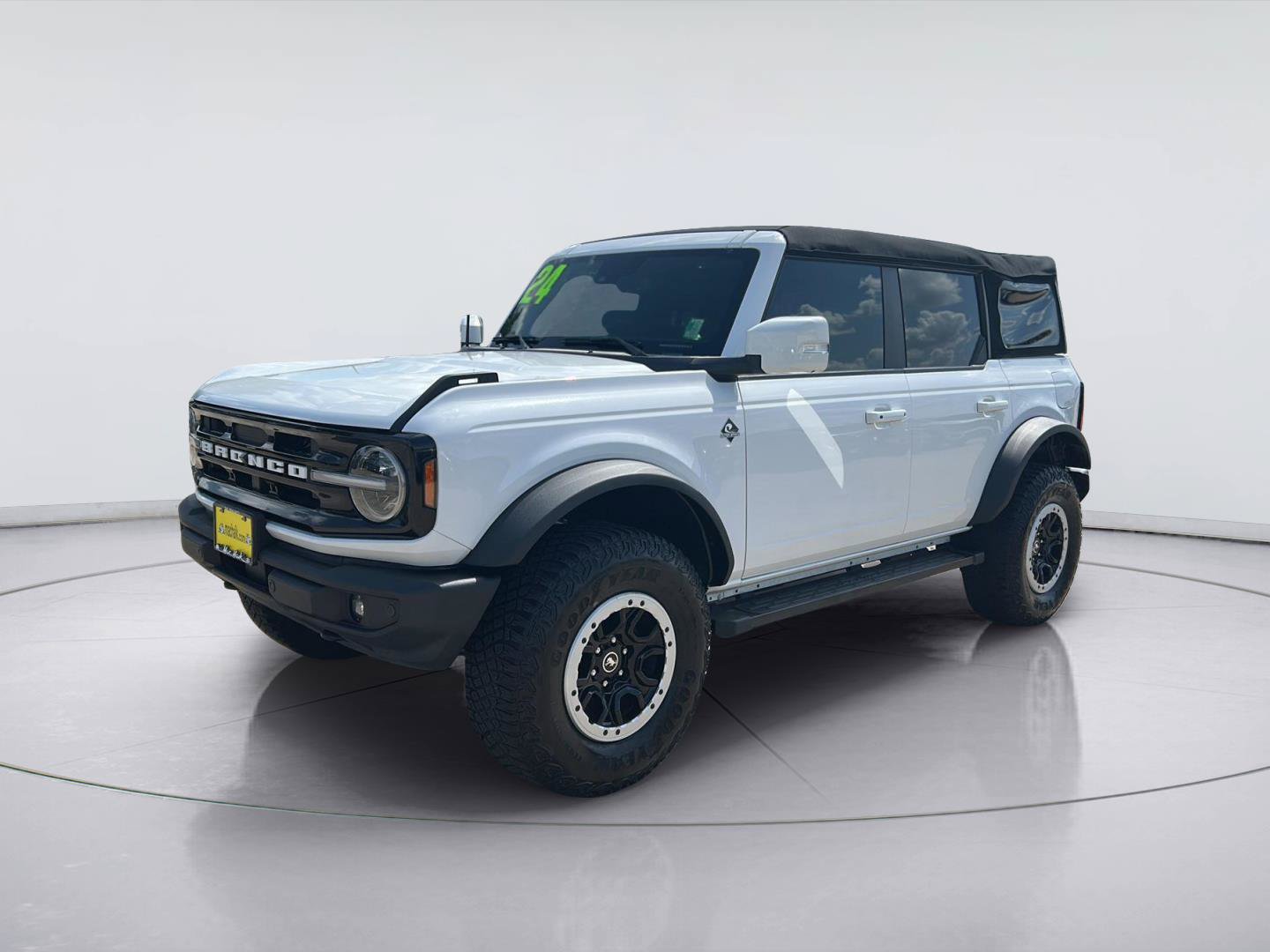 Certified 2024 Ford Bronco Outer Banks w/ Sasquatch Package