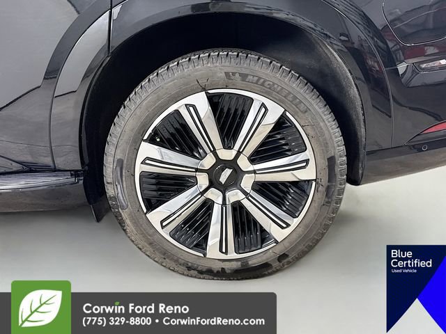 Used 2025 Cadillac Escalade IQ Luxury 2 image 41