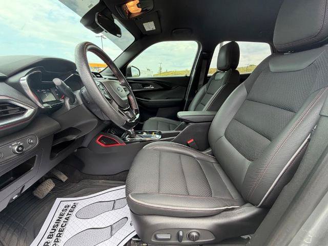 Used 2023 Chevrolet TrailBlazer RS AWD/4WD image 16