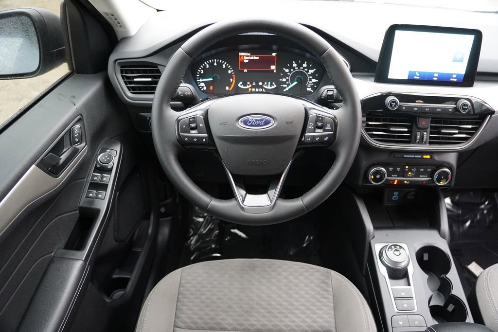 Certified 2022 Ford Escape SE w/ Cold Weather Package AWD/4WD image 18