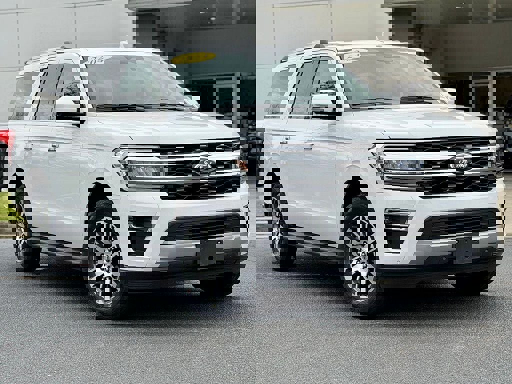 Certified 2024 Ford Expedition Max Limited image 2