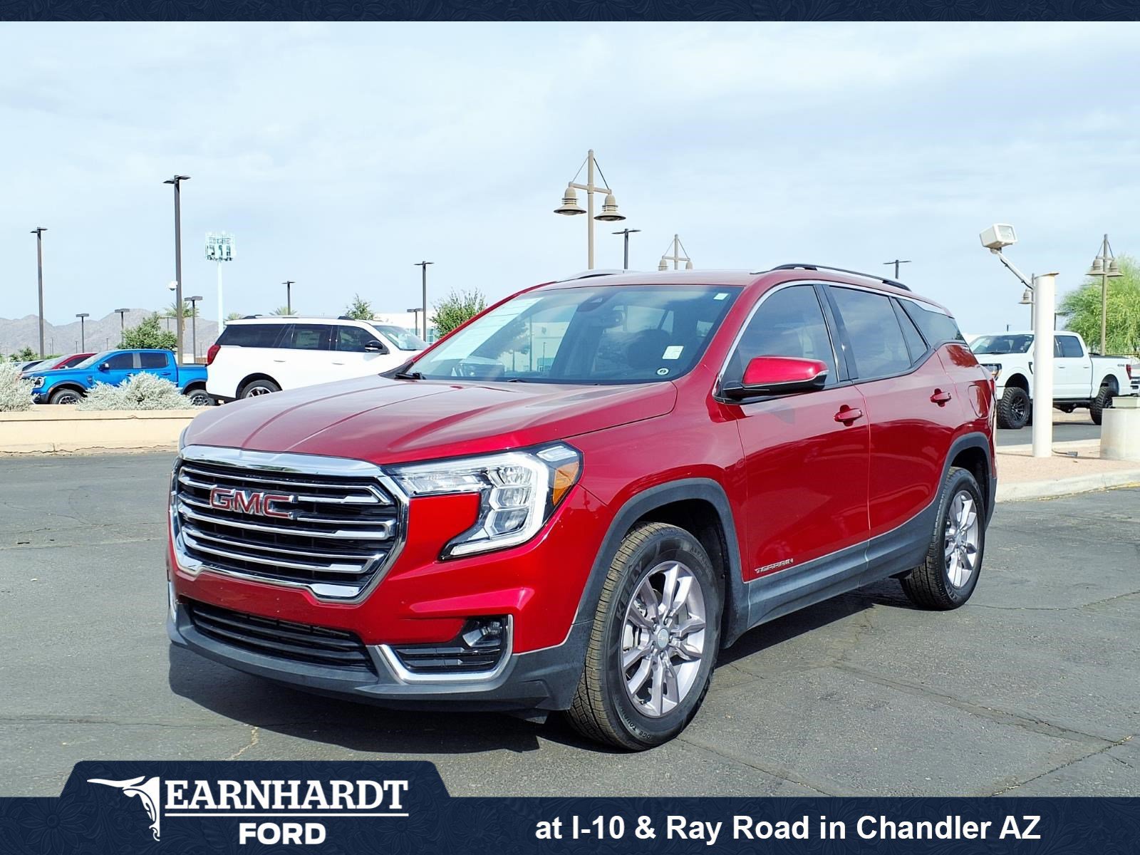 Used 2023 GMC Terrain SLT image 7