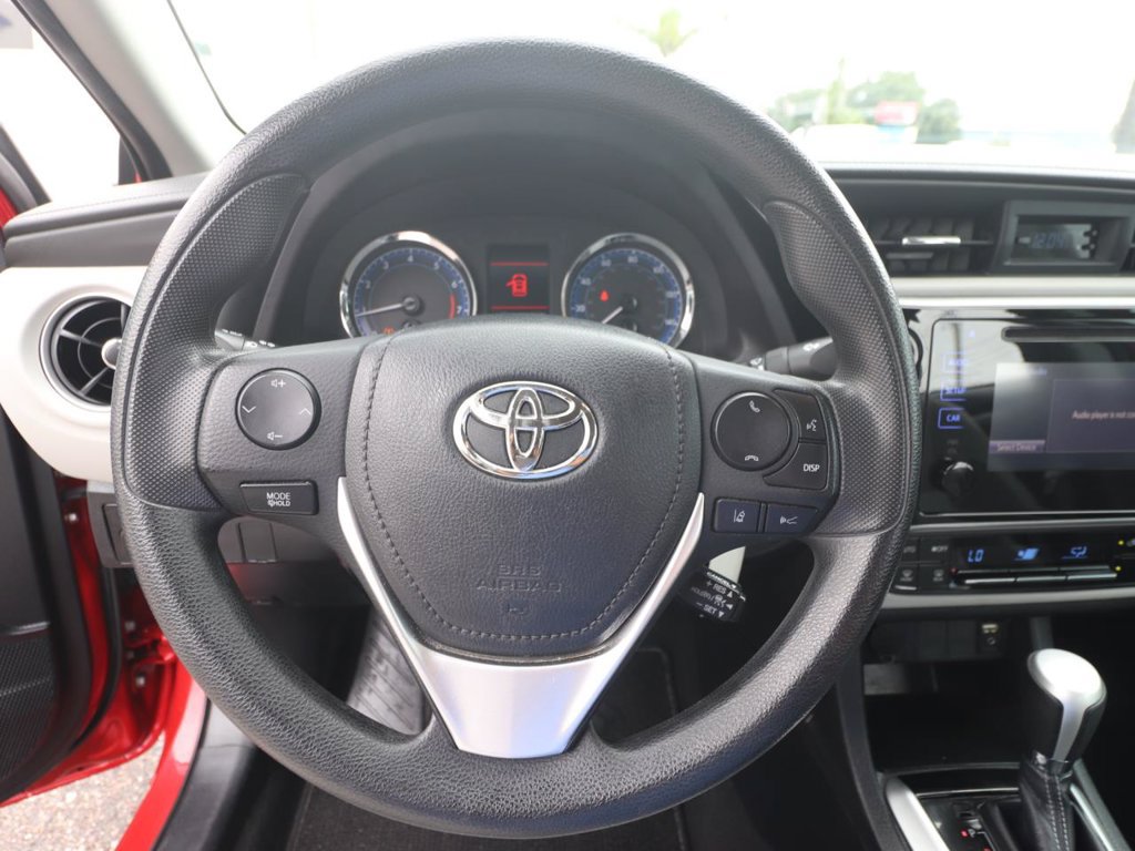 Used 2017 Toyota Corolla LE FWD image 17