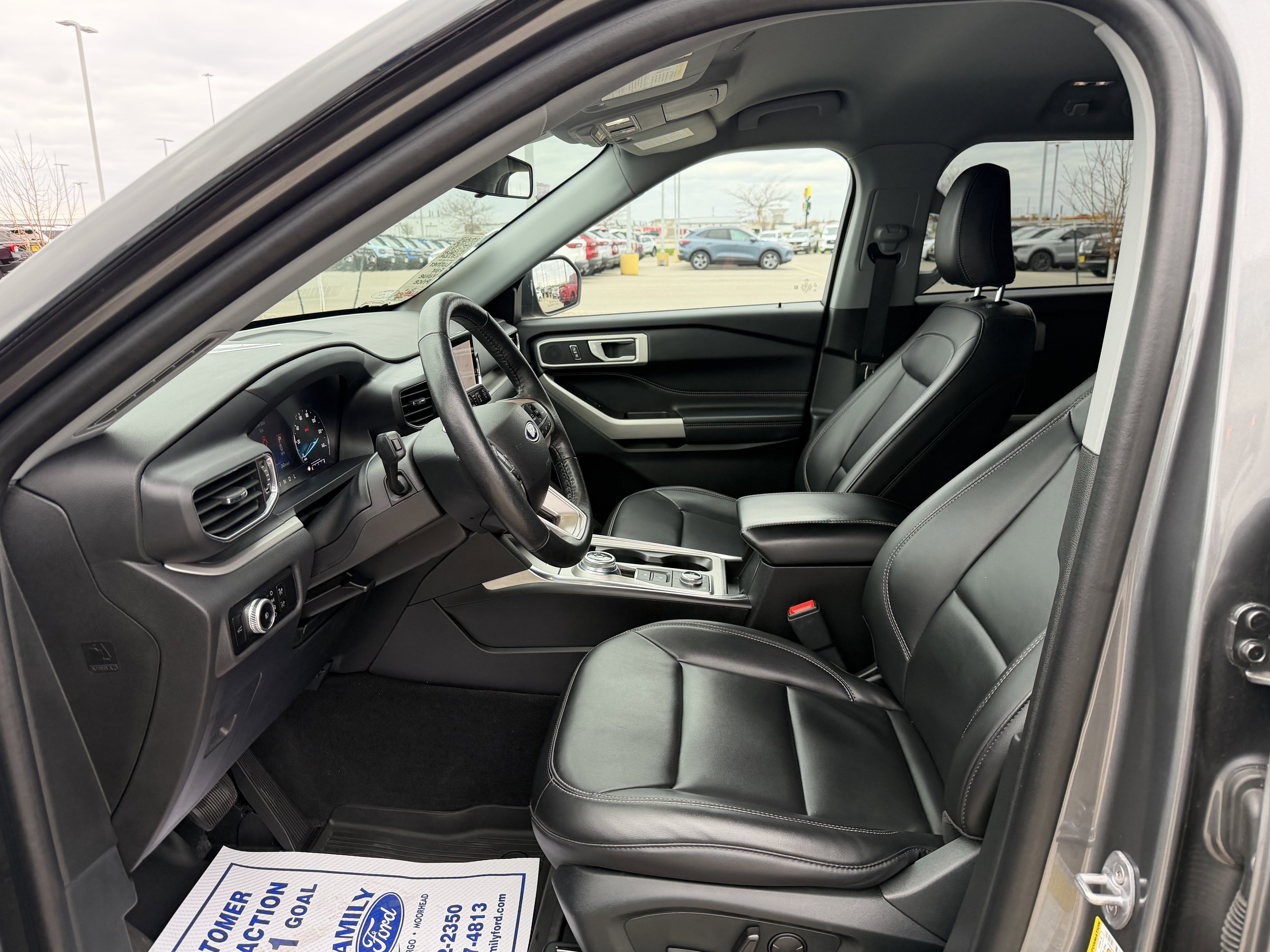 Certified 2023 Ford Explorer XLT w/ Equipment Group 202A AWD/4WD image 21
