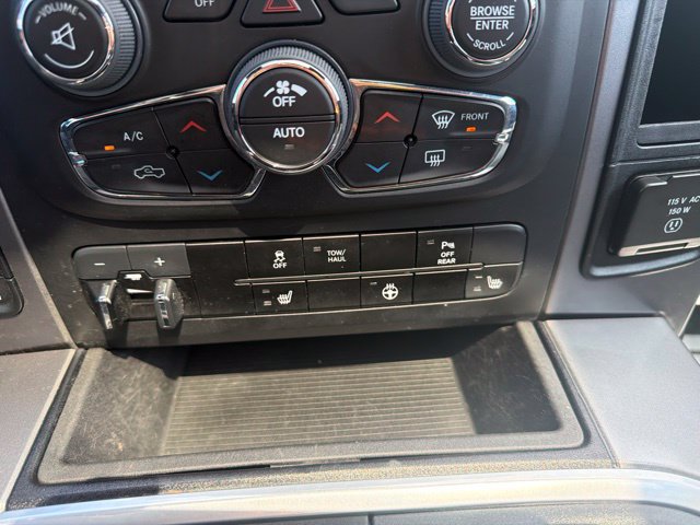 Used 2023 RAM 1500 Warlock AWD/4WD image 34