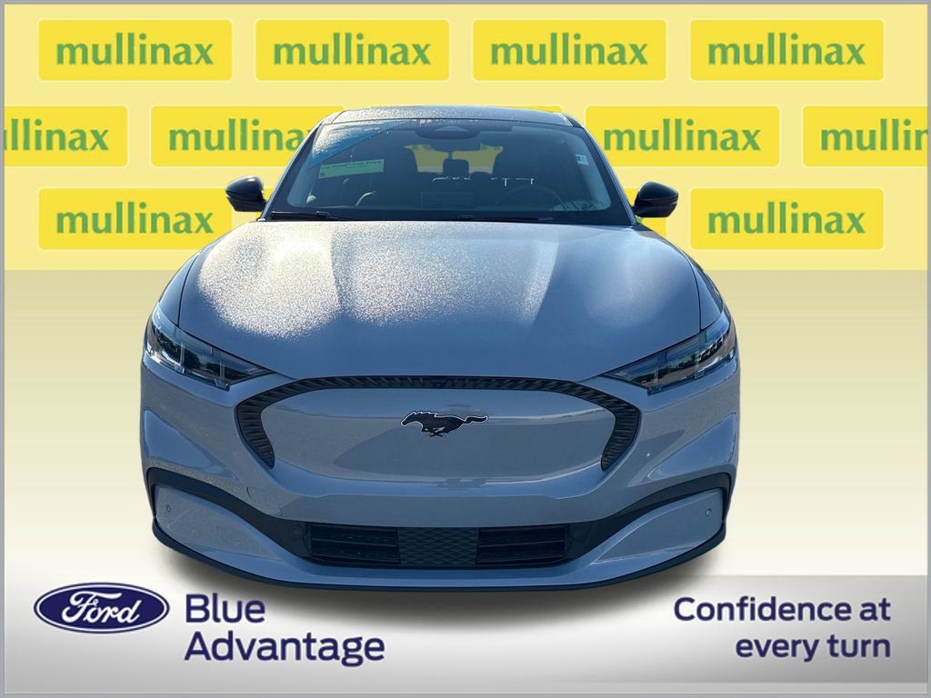Certified 2025 Ford Mustang Mach-E Select w/ Comfort Package Lite image 6